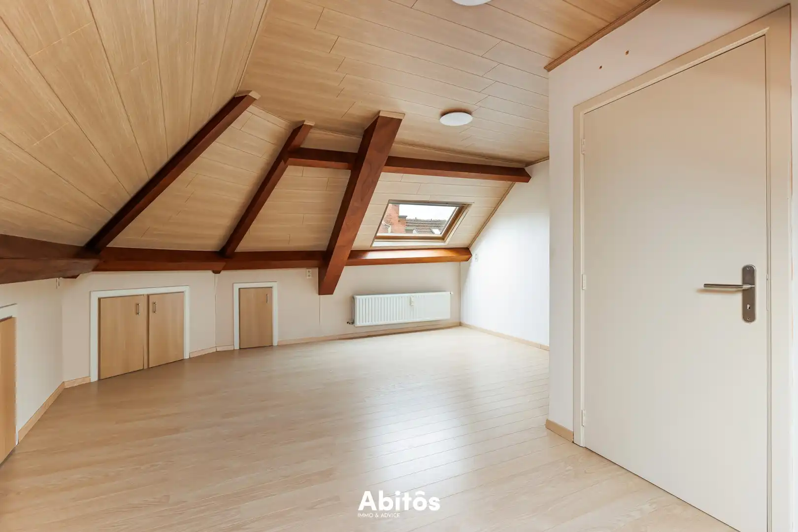 Uniek triplex-appartement met 3 slaapkamers en prachtig uitzicht in hartje Gent foto 15