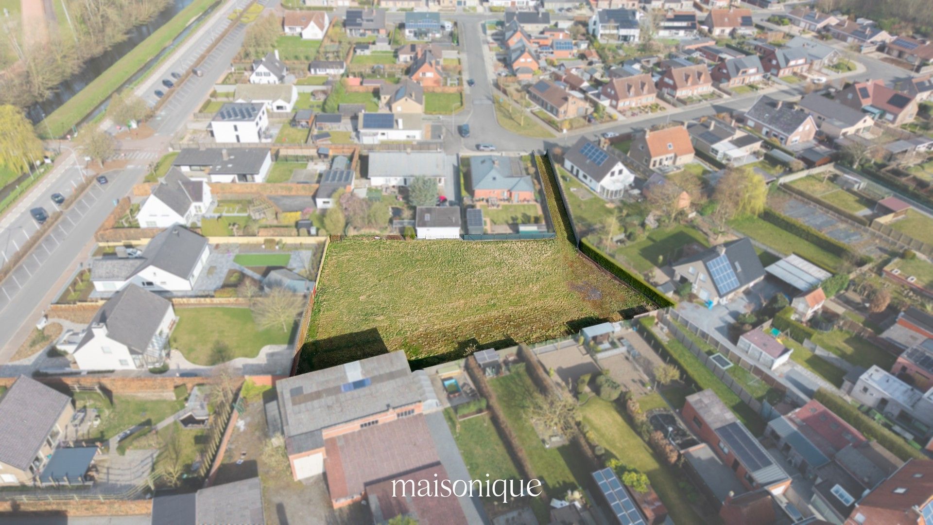 Bouwgrond te koop in Meulebeke – Perceeloppervlakte 2.159 m². foto {{pictureIndex}}