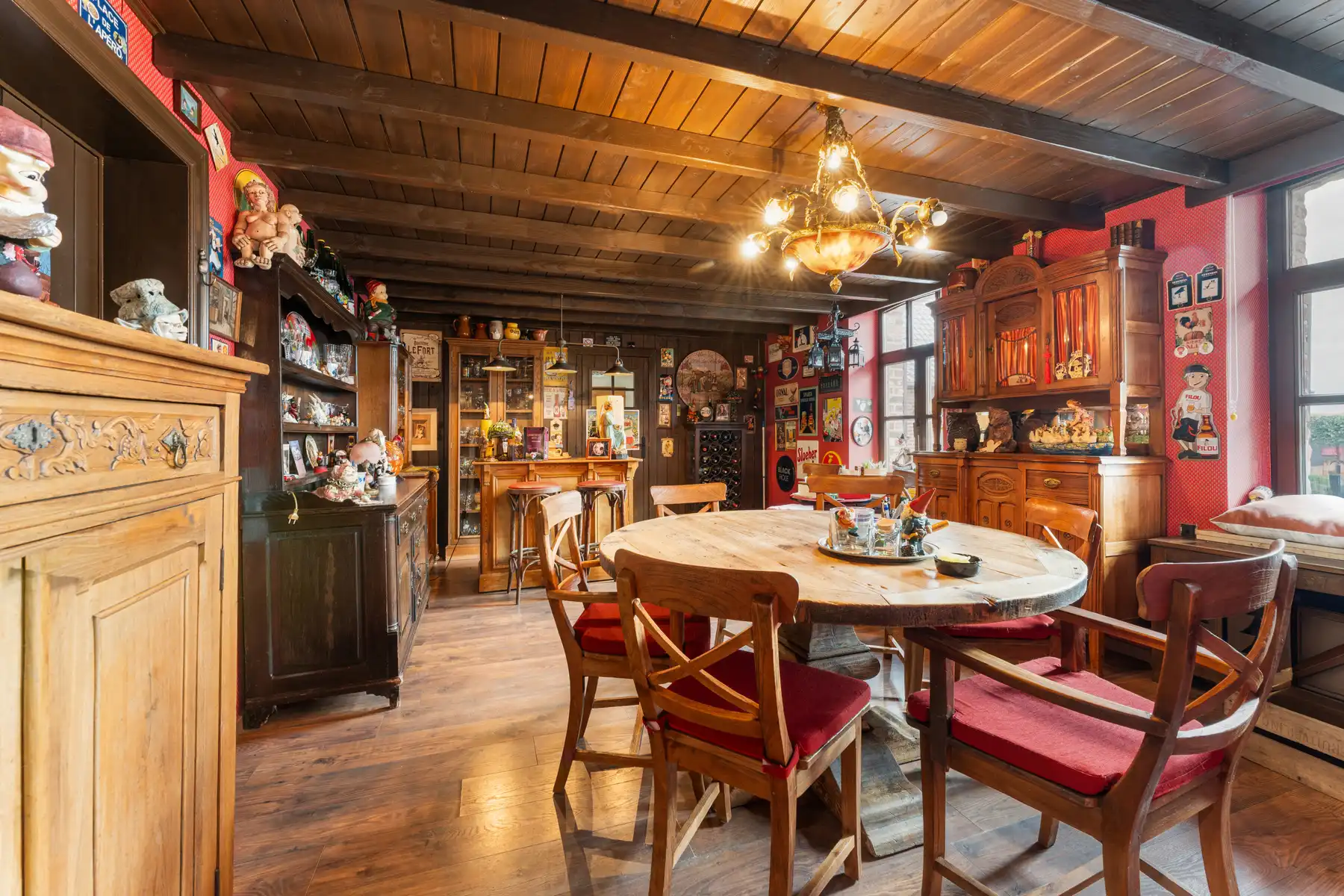 Landhuis met 2 magazijnen, rustig gelegen op 5.388 m² foto 20