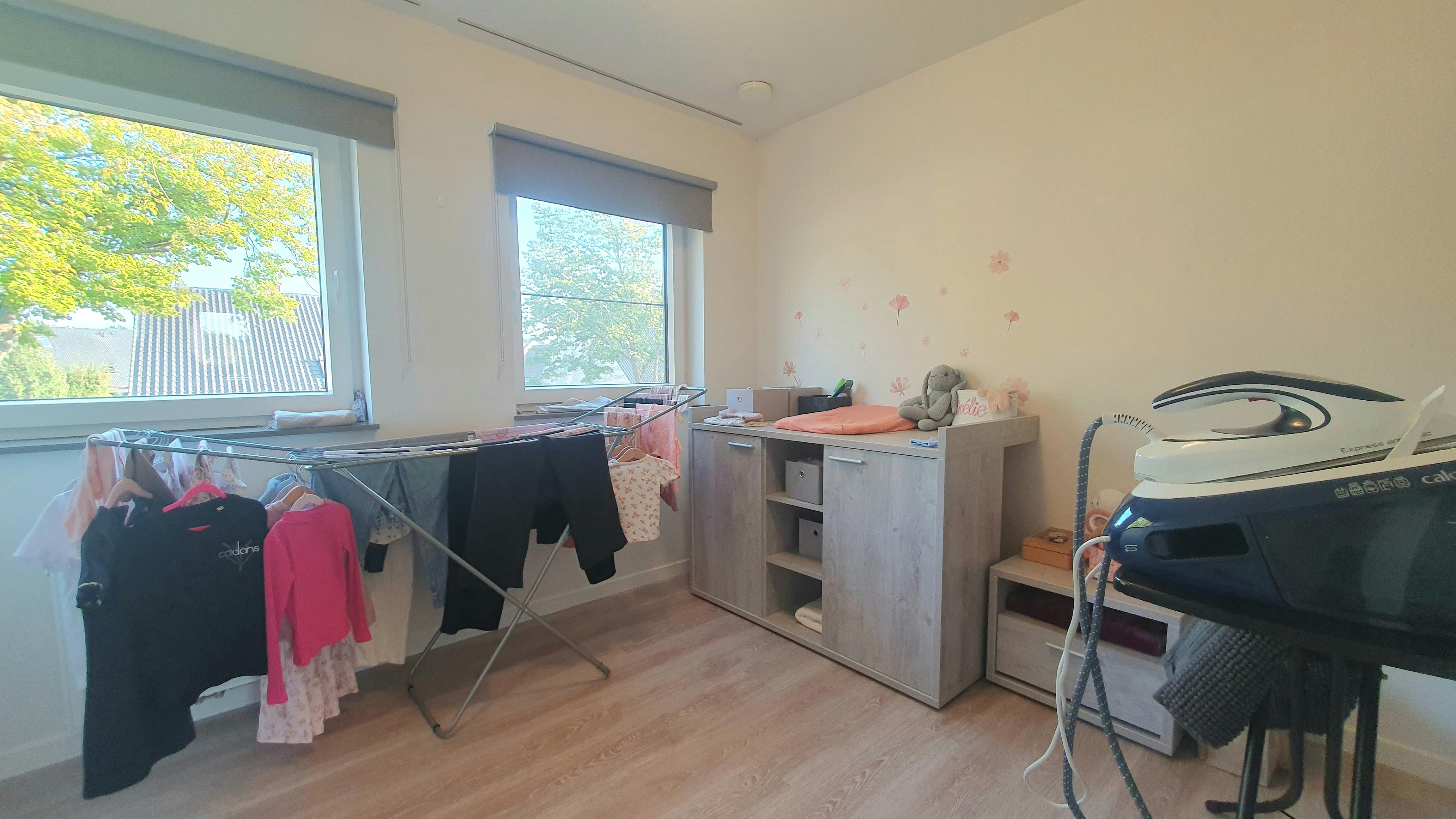 TE HUUR: Recente woning met 3 slaapkamers in Diepenbeek foto 9
