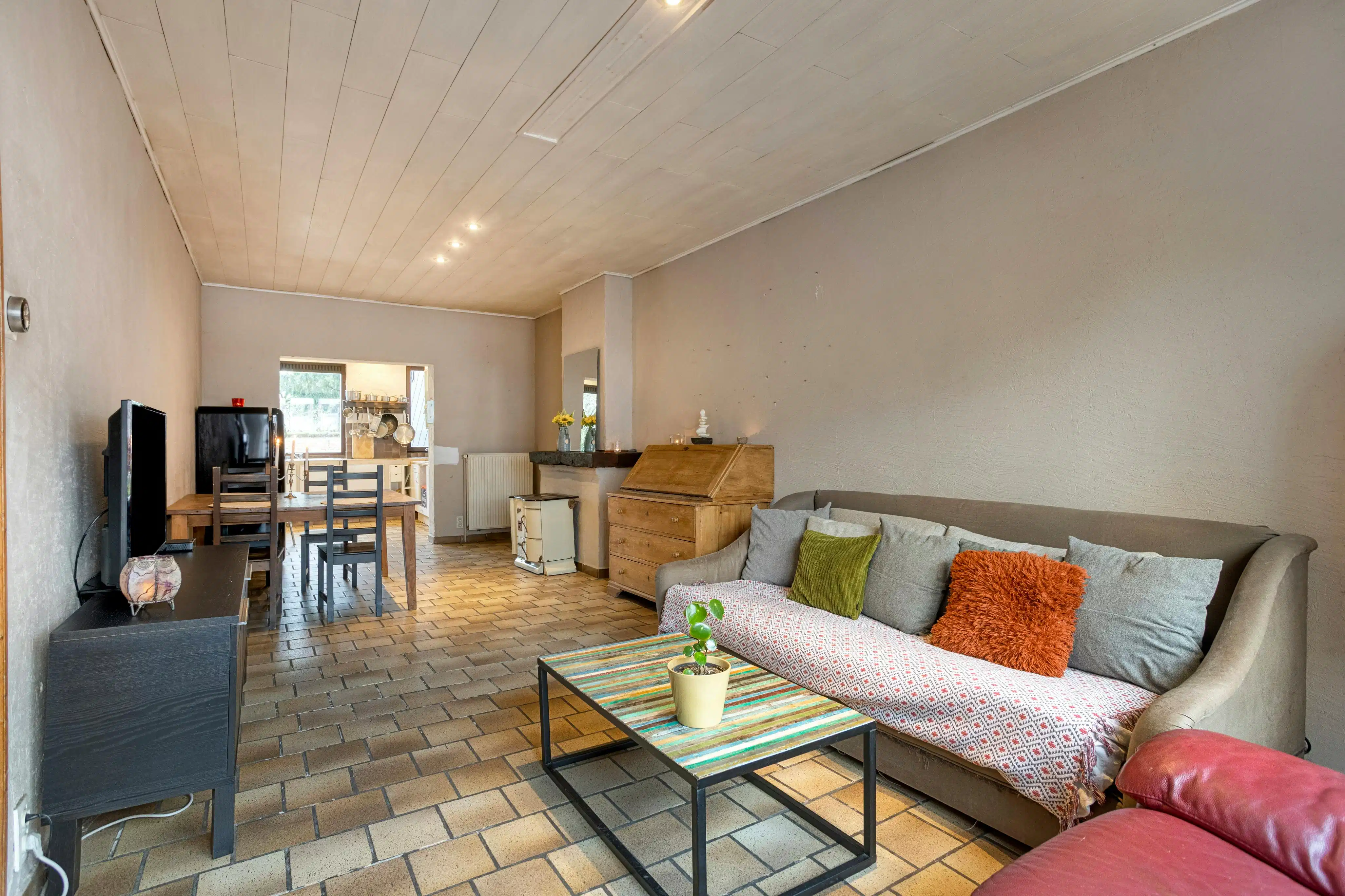 Karaktervolle woning met 6 slaapkamers te koop in Kontich foto 11