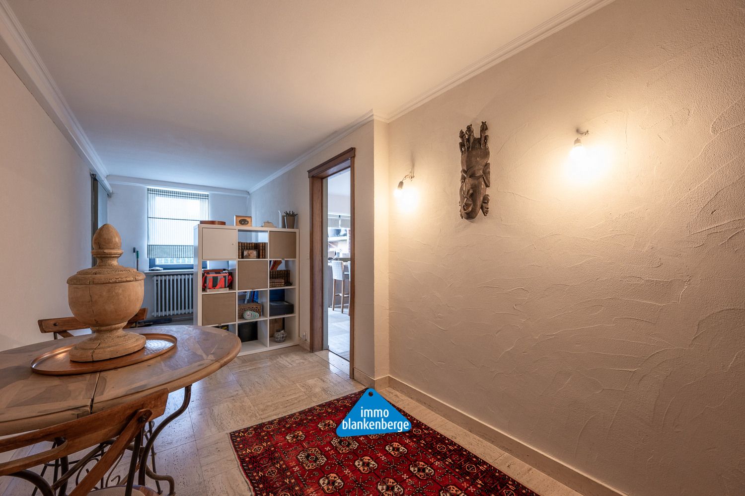 Ruim Drieslaapkamerappartement met Groot Terras foto 18