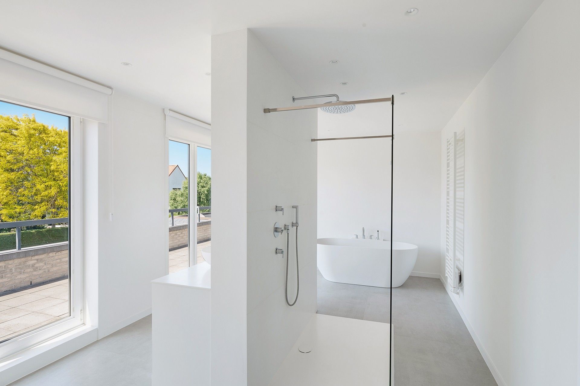 Ruime villa, rustig gelegen op een prachtig perceel van 1380m² te Westkapelle. foto 11