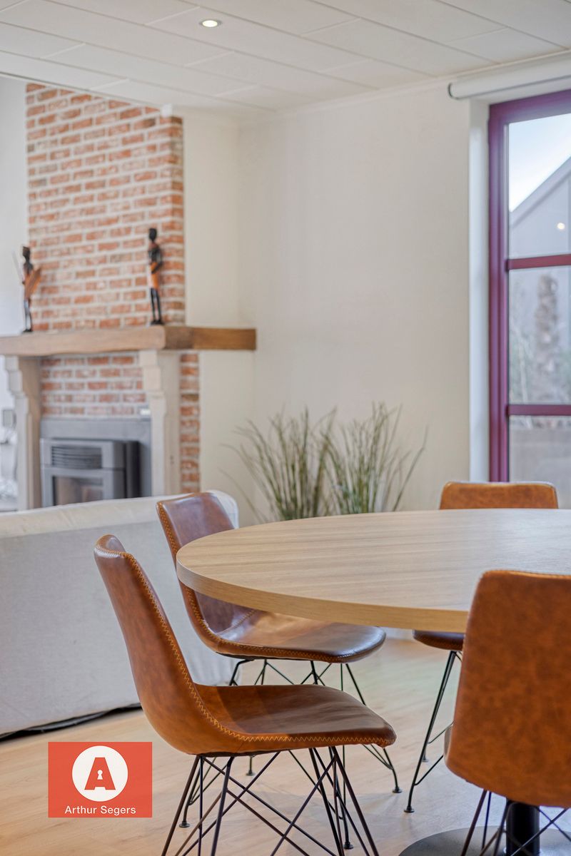 Ruim & energiezuinig appartement mét ruime beneden-berging. foto 9