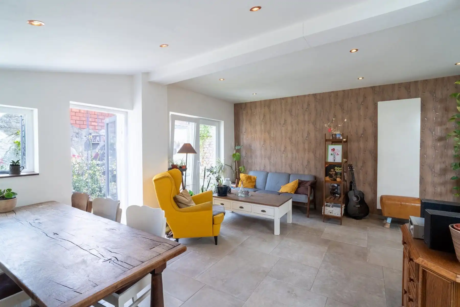 Instapklare gezinswoning met 4 slpks en zonnige tuin foto 12