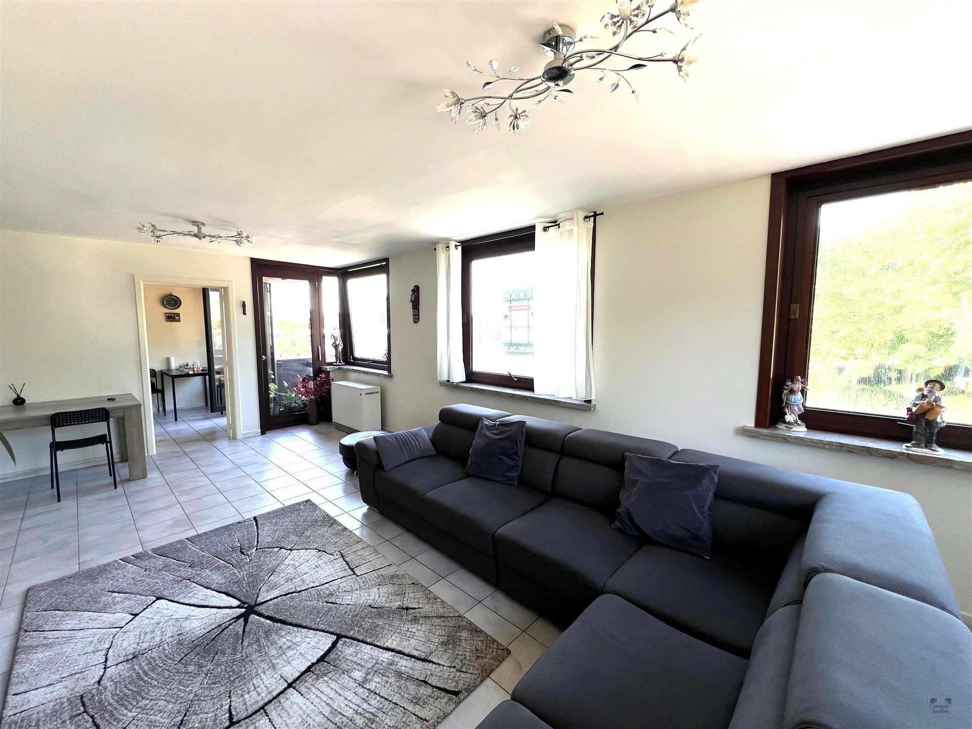 Gezellige 3-Slaapkamer appartement op de rand van Oostende foto 2