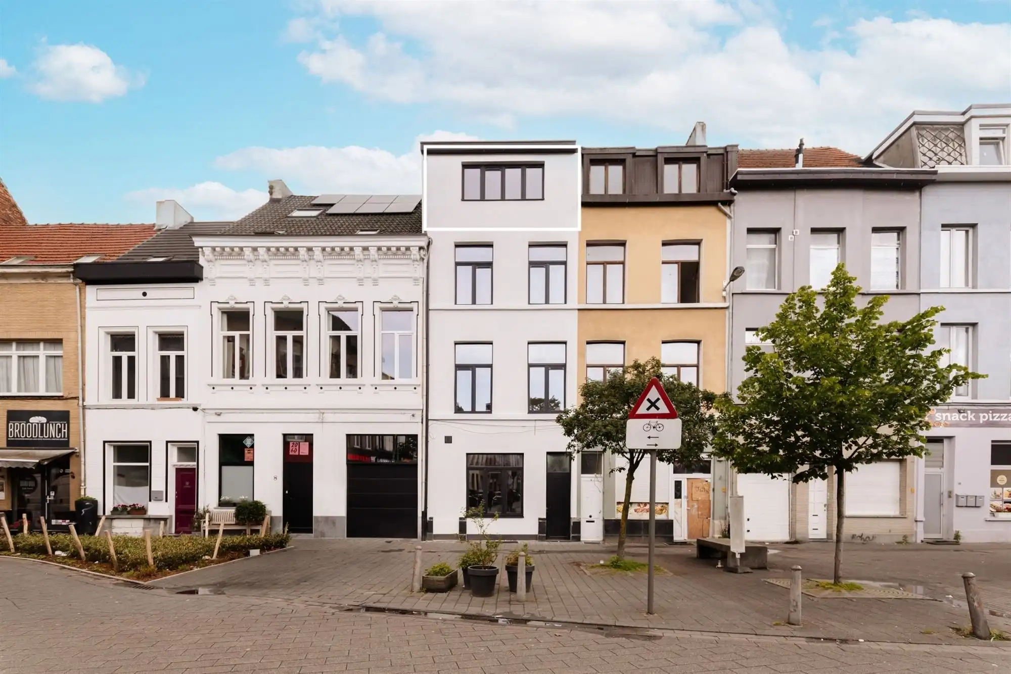 Gerenoveerd dakappartement met zonnig terras foto 13