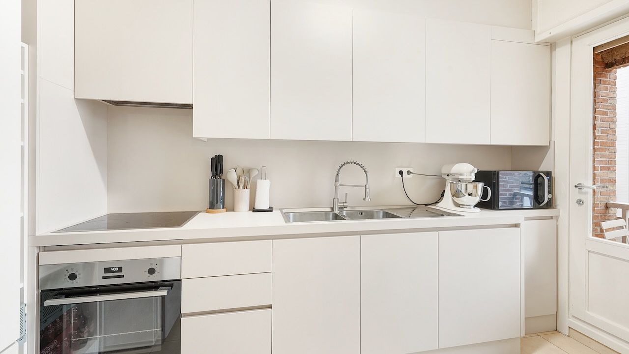 Ruim appartement, uitermate geschikt voor jaarverhuur of vaste bewoning foto 5