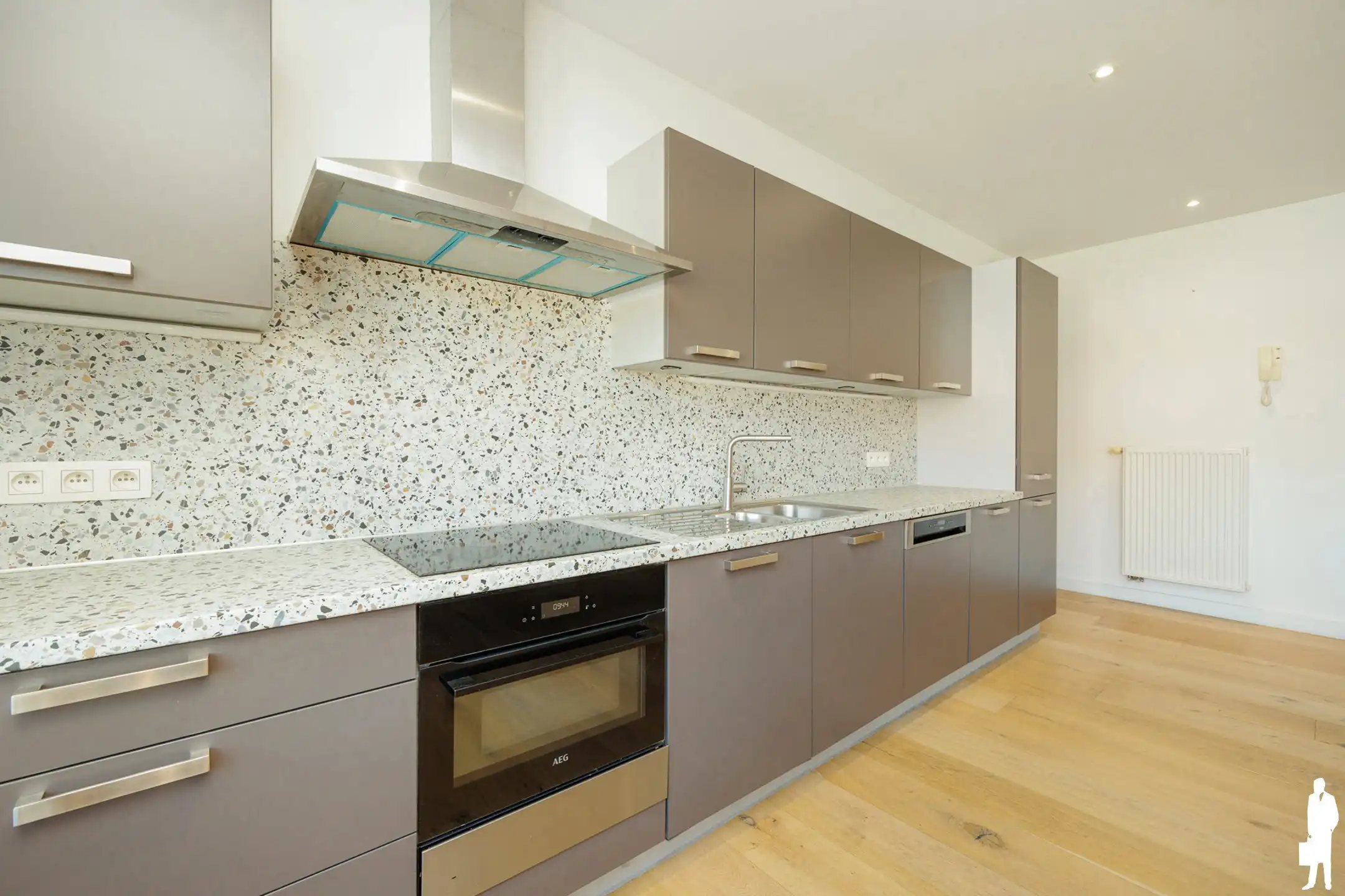 Instapklare penthouse met 3 slpk, terras en weids uitzicht foto 8