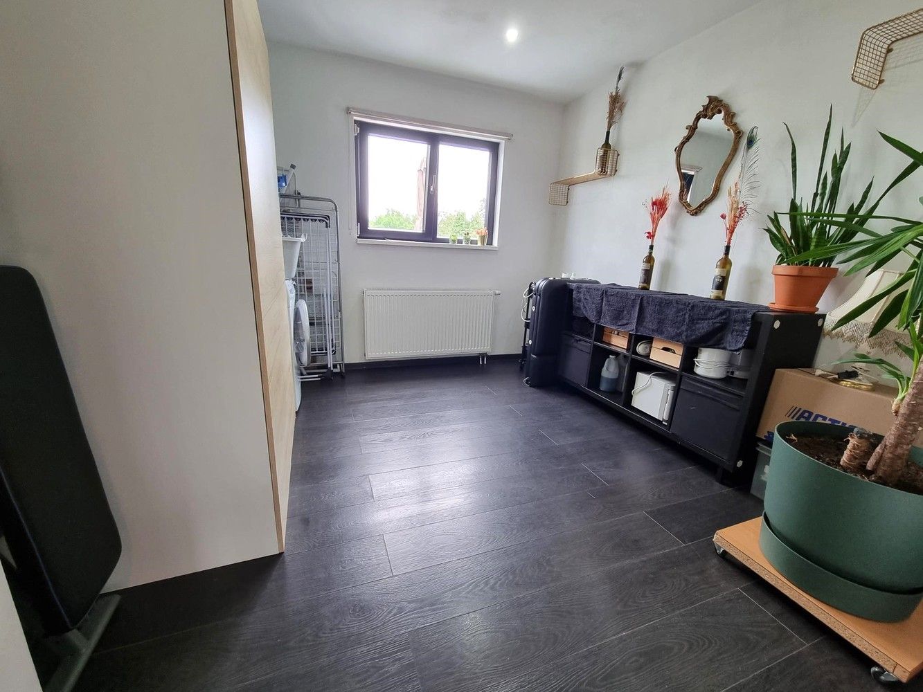 Dakappartement met 2 slaapkamers, ruim terras en tuin. Staanplaats inbegrepen. foto 10