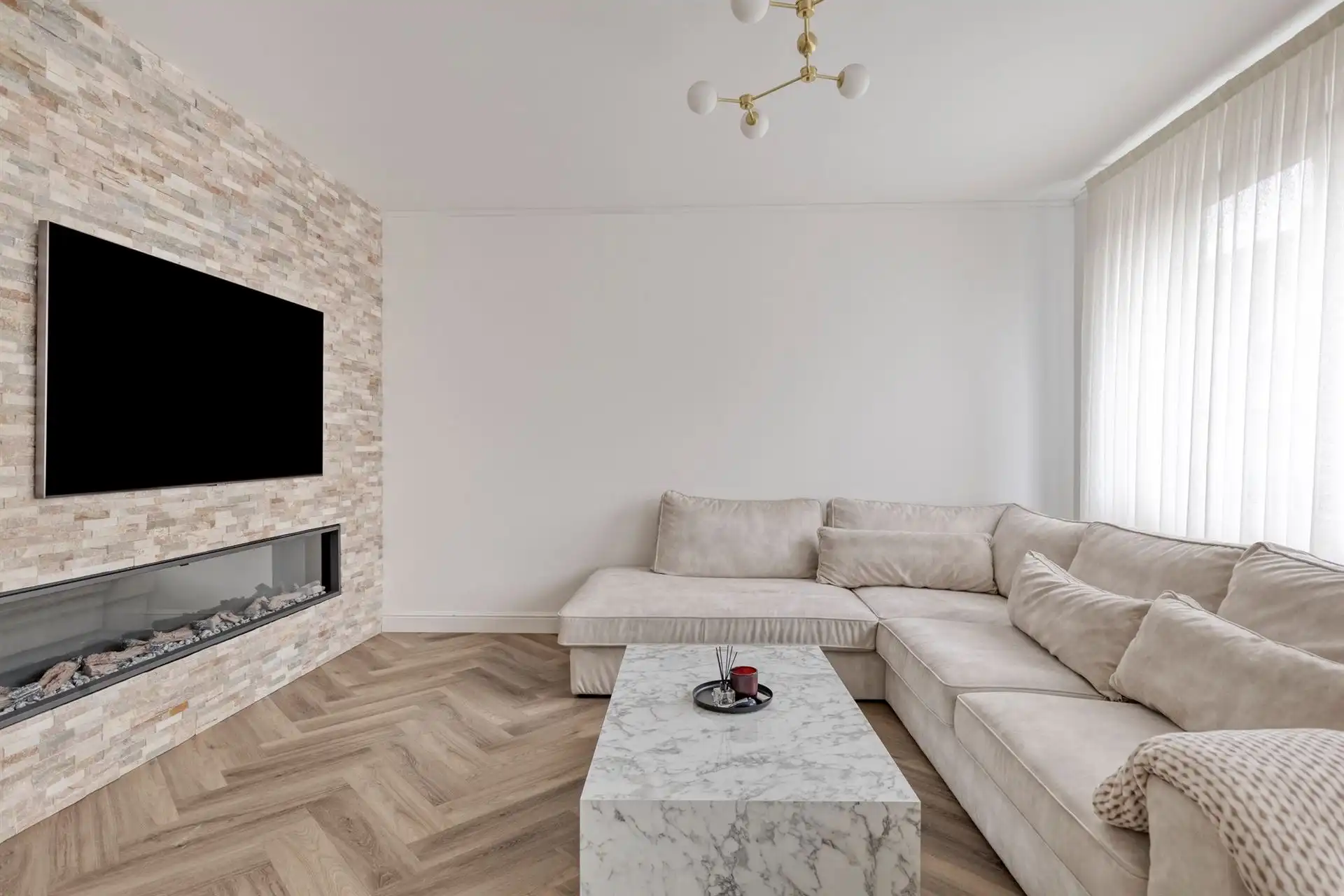 Energiezuinige duplex met 3 slaapkamers en ruim terras foto 4