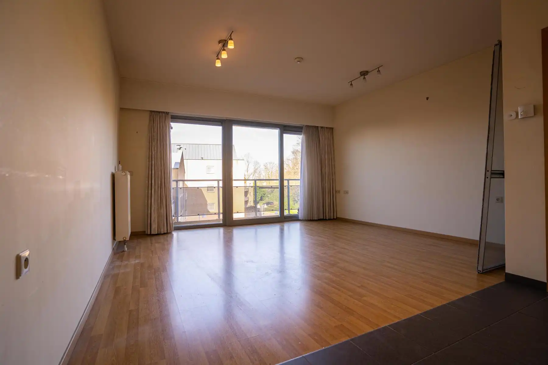 Prachtige serviceflat te koop ! foto 4