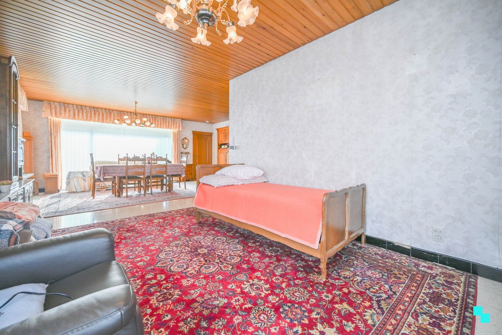 Hoekpand met 4 slaapkamers te Desselgem foto 8