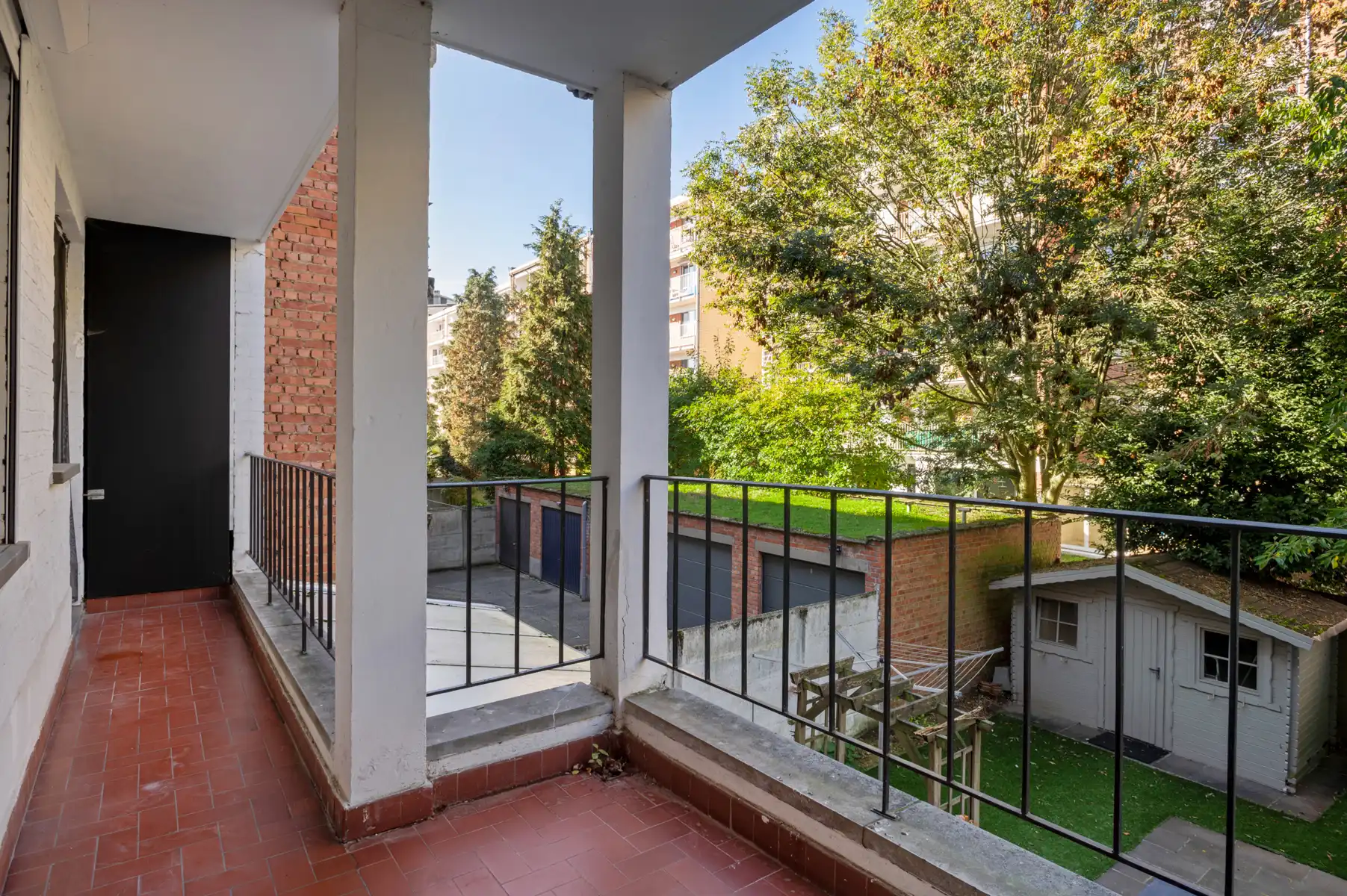 Stijlvol gerenoveerd appartement met authentieke charme in Deurne foto 15