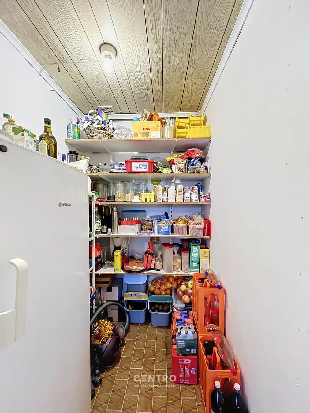 Ruimtelijk magazijn met toonzaal, kantoor en woonst te Lichtervelde, ideaal voor wonen én werken op een perceel van 1.002m²! foto 32