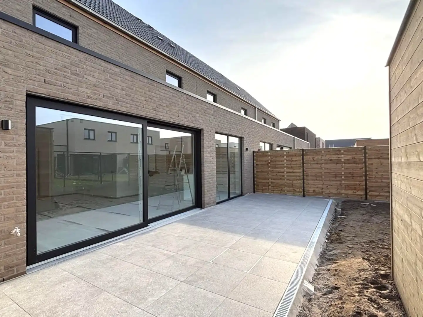 NIEUWBOUWPROJECT MET 4 INSTAPKLARE NIEUWBOUWWONINGEN MET 3 SLPKS EN TUIN foto 23