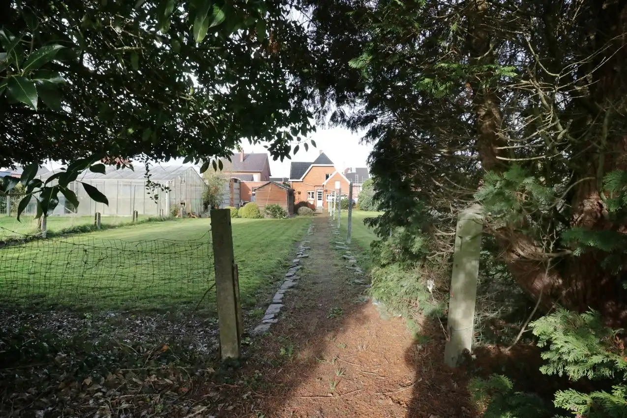 Magnifiek perceel van 19a43ca met zuidgerichte tuin aan de Demervallei foto 2