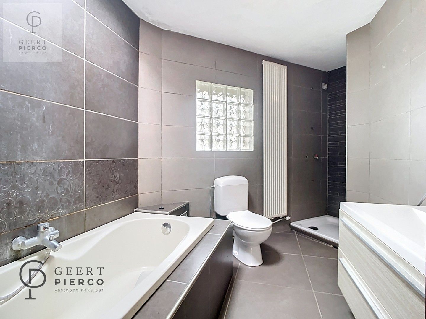 Handelszaak met woonst foto 22