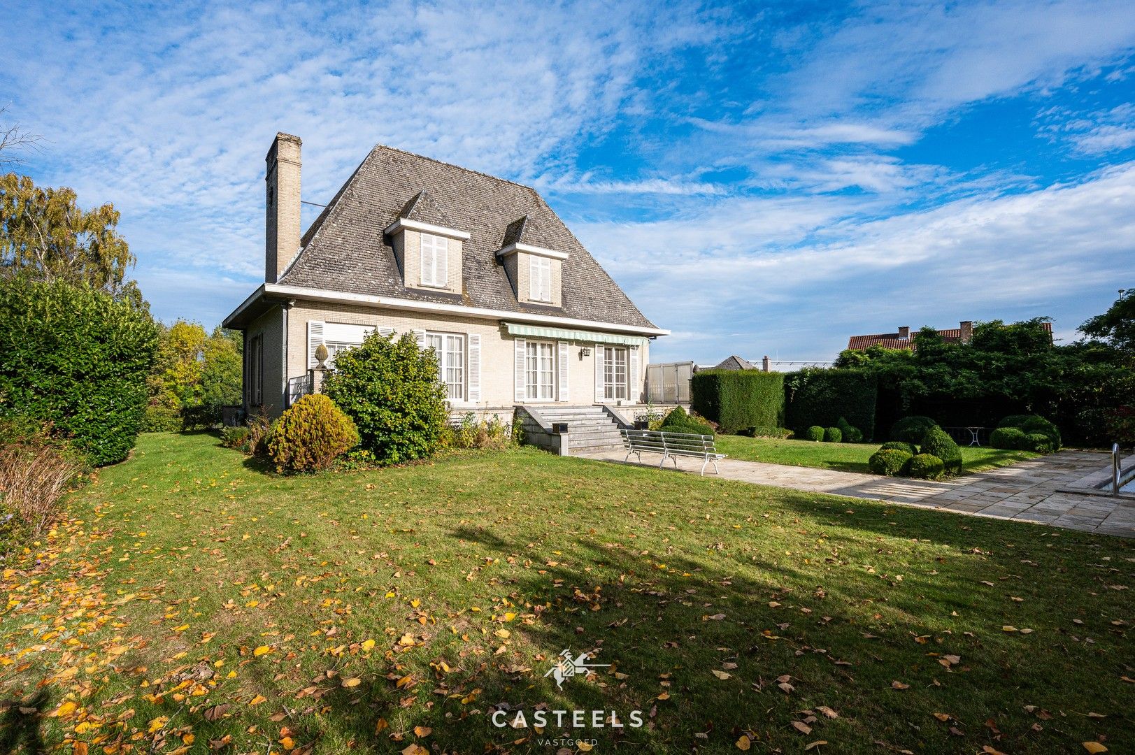 Karaktervolle villa met barokke charme en eindeloze mogelijkheden foto 23