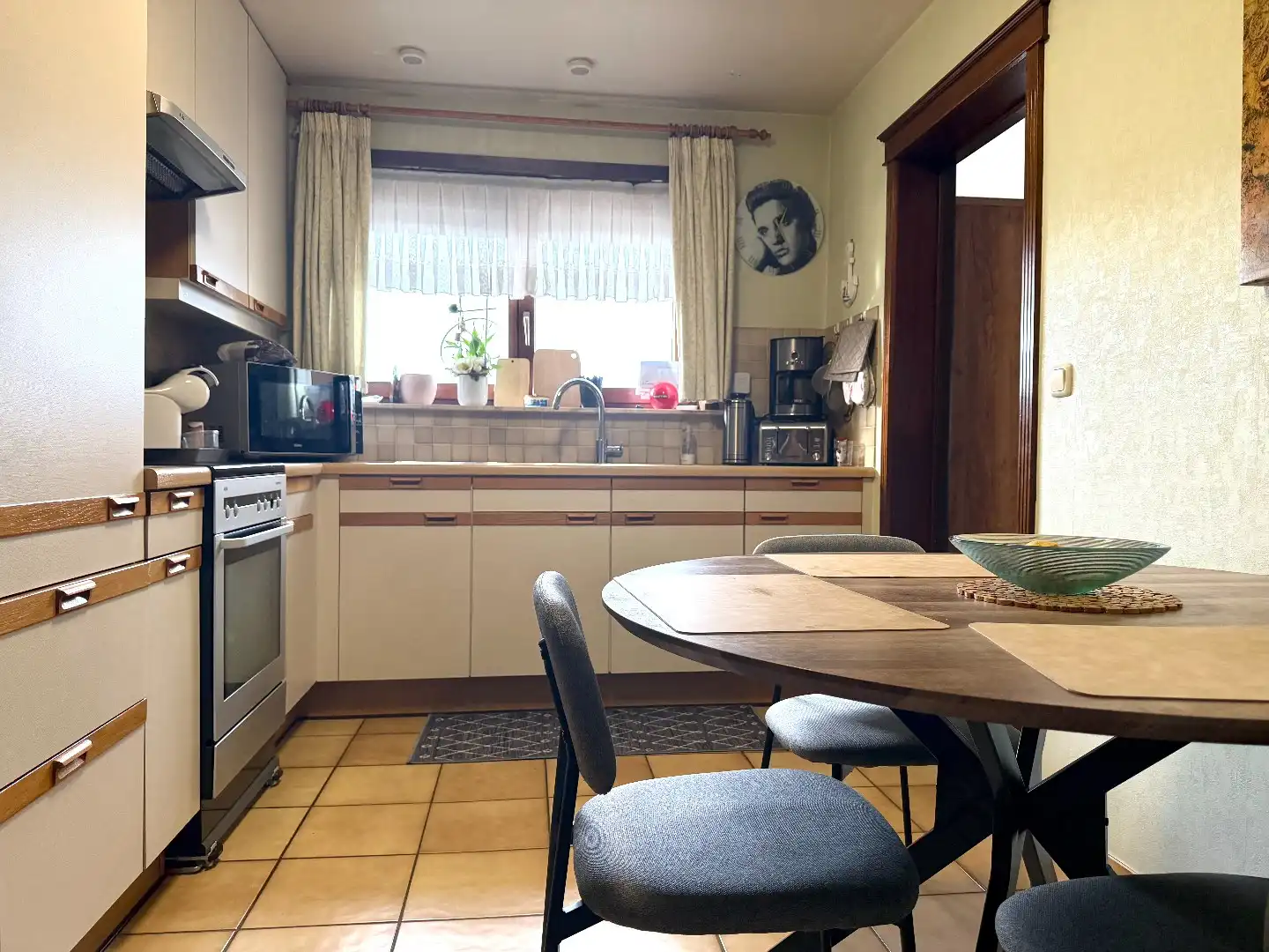 Instapklaar 2-slaapkamerappartement te koop in Harelbeke foto 10