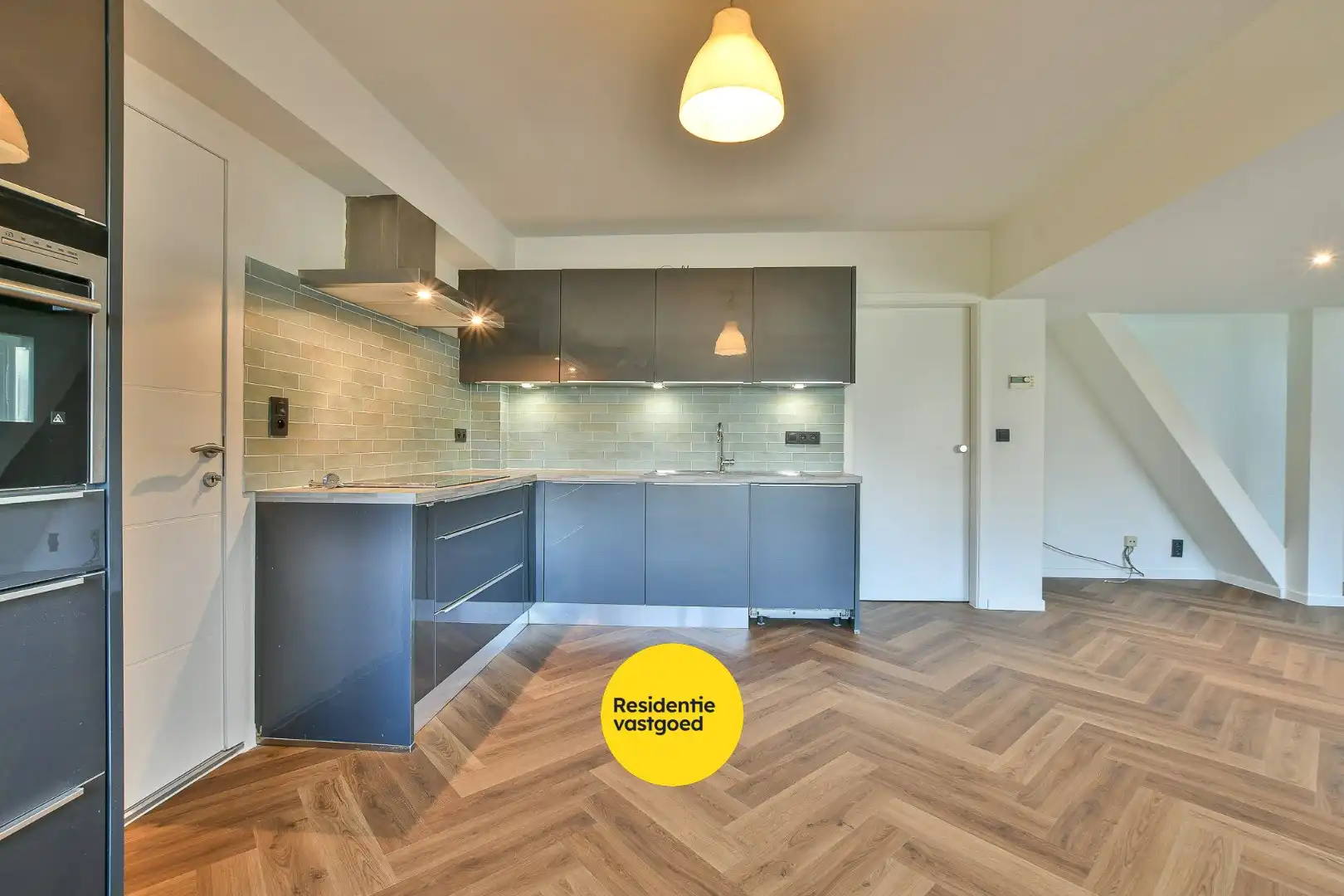 Instapklaar éénslaapkamerappartement te huur in het centrum van De Haan! foto 5