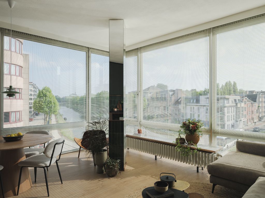 Stijlvolle cityflat met zicht op de coupure foto 3