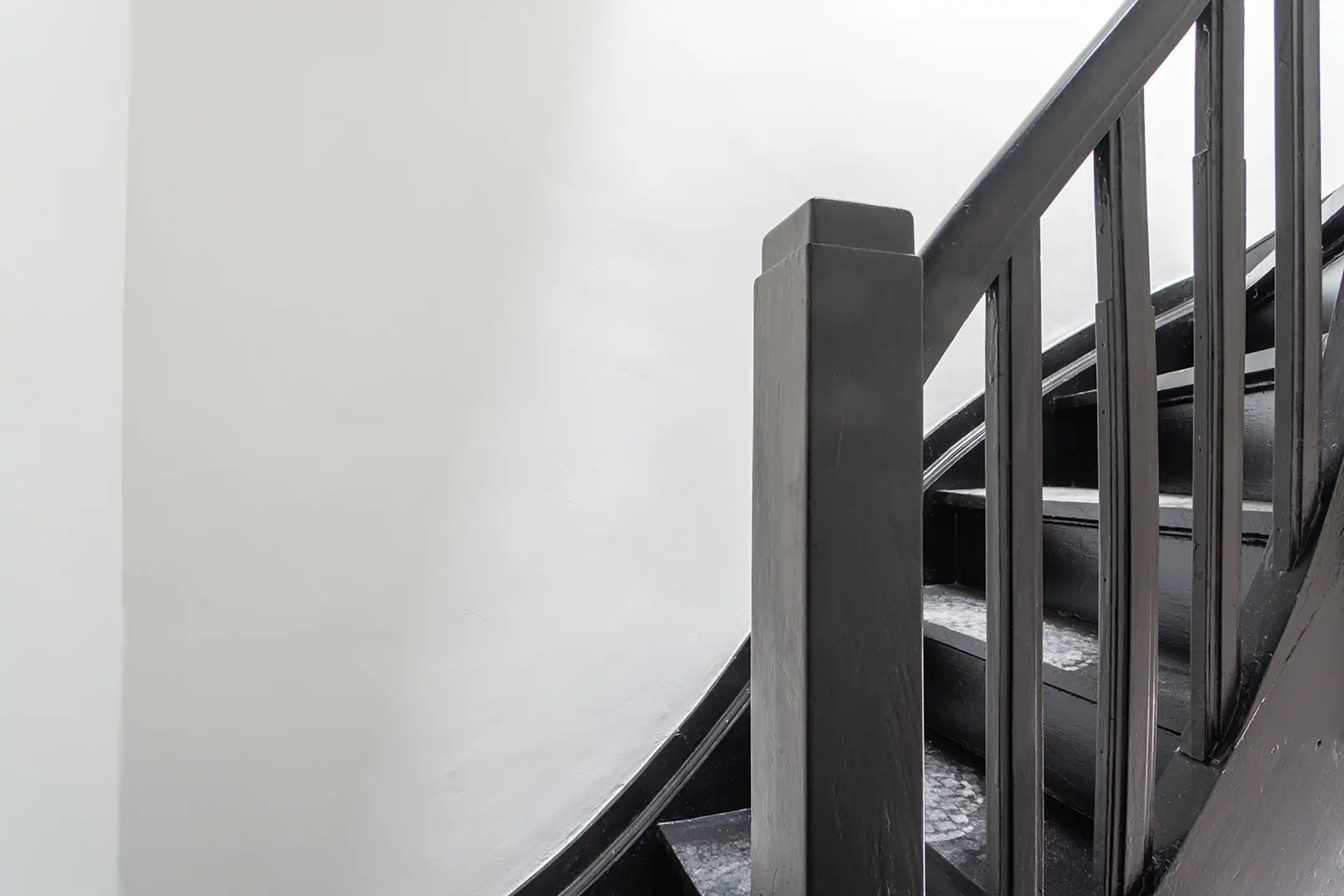 Gerenoveerde opbrengsteigendom met 4 vergunde studio's foto 22