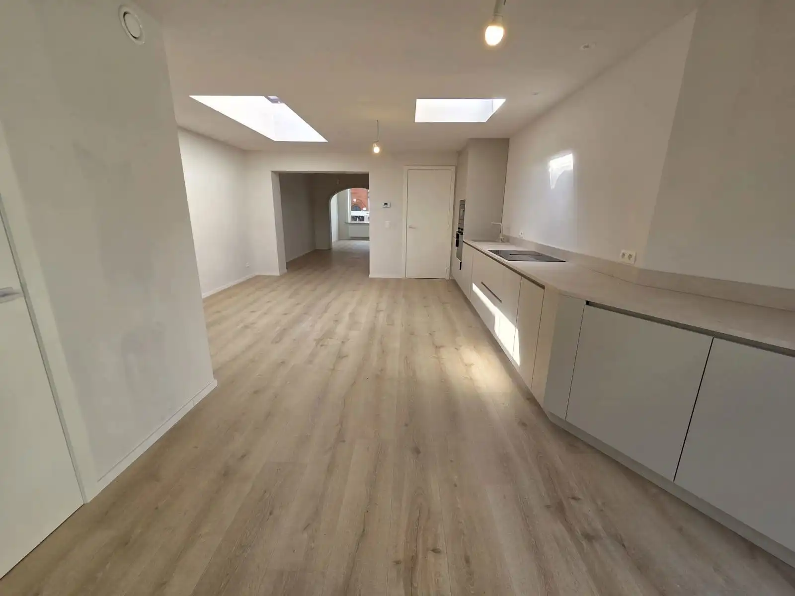 Kloeke en heel ruime instapklare woning! foto 14