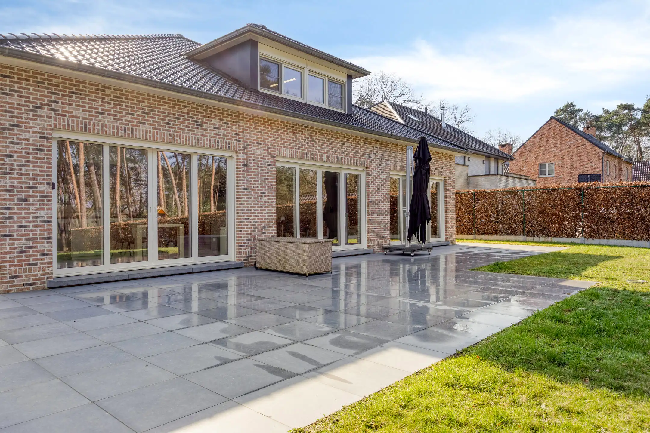 Vrijstaande, ruime villa (314m2) op een perceel van 30 are foto 26