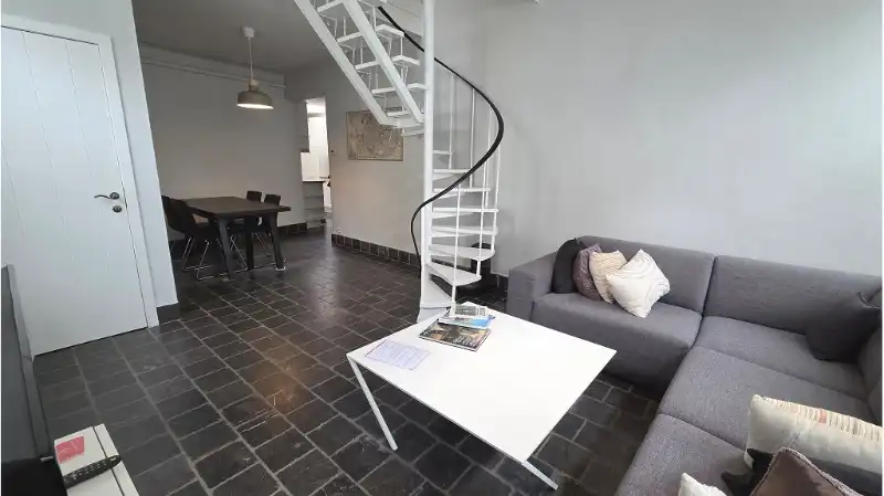 Comfortabele en vernieuwde stadswoning te huur in Centrum Brugge foto 3