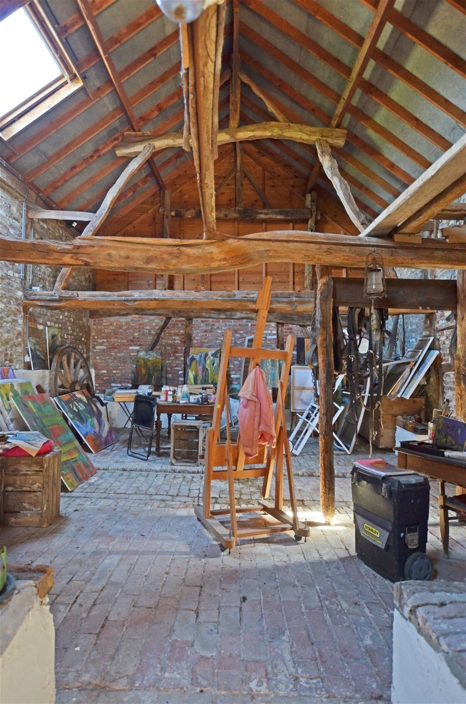 Landelijk gelegen vierkantshoeve op ±1.4Ha foto 27