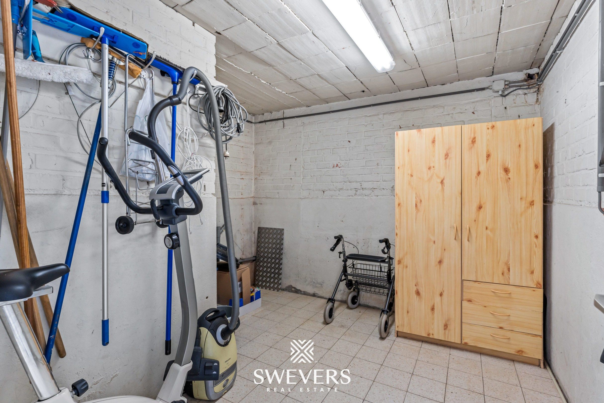 Charmante halfopen gezinswoning met potentieel (8are) op toplocatie in Diepenbeek foto 28