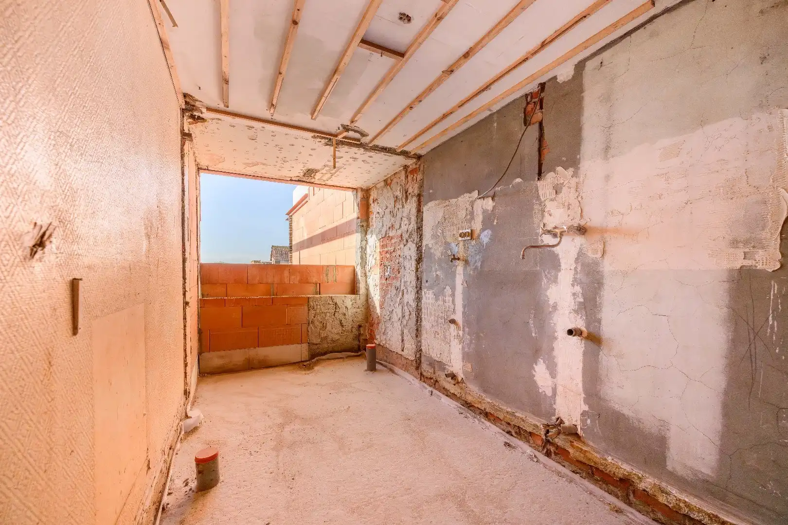 CASCO WONING OP 612 m² GROND - NAAR EIGEN SMAAK AF TE WERKEN foto 12