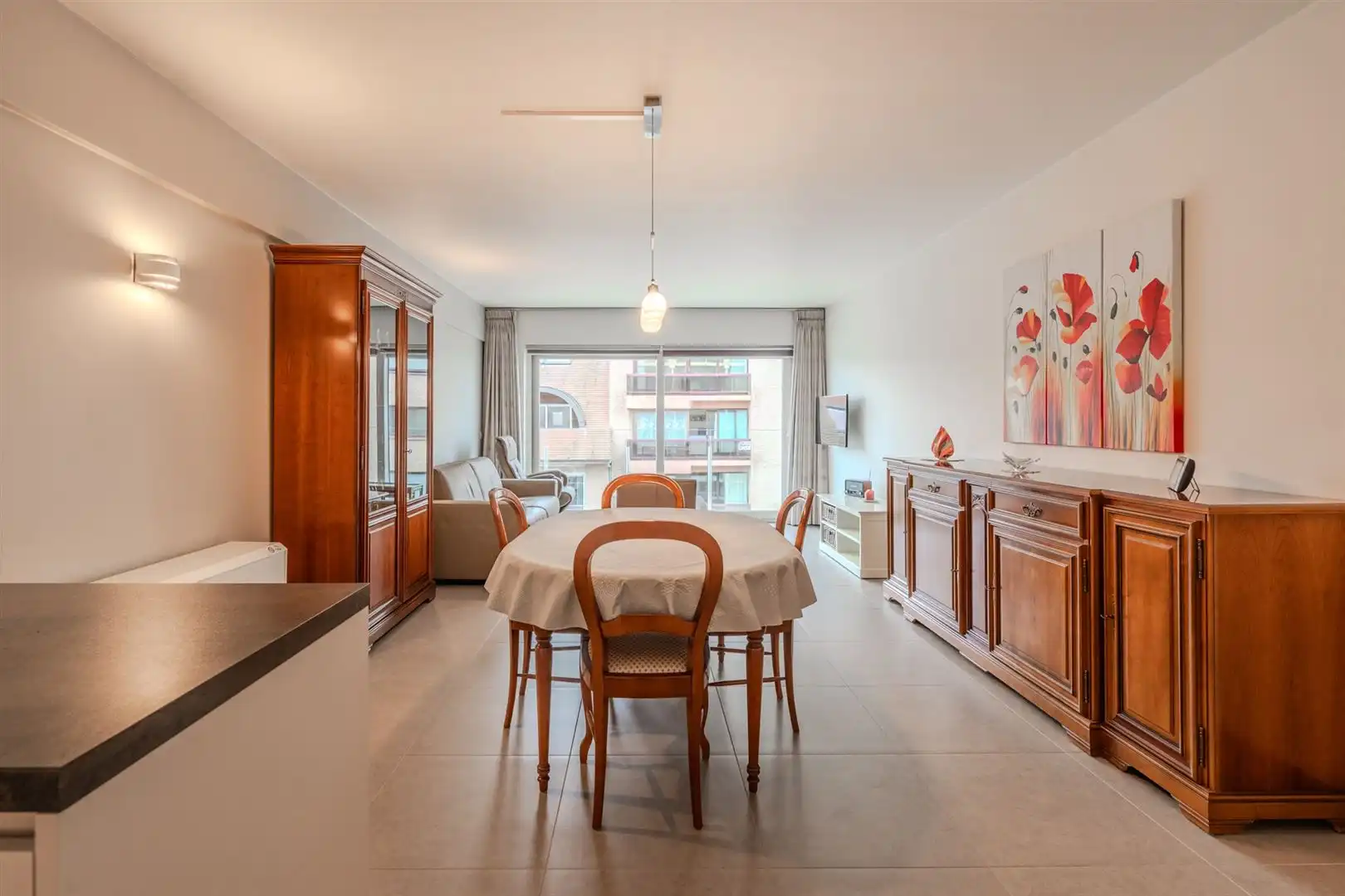 Instap klaar 1-slaapkamer appartement met schuin zeezicht foto 8