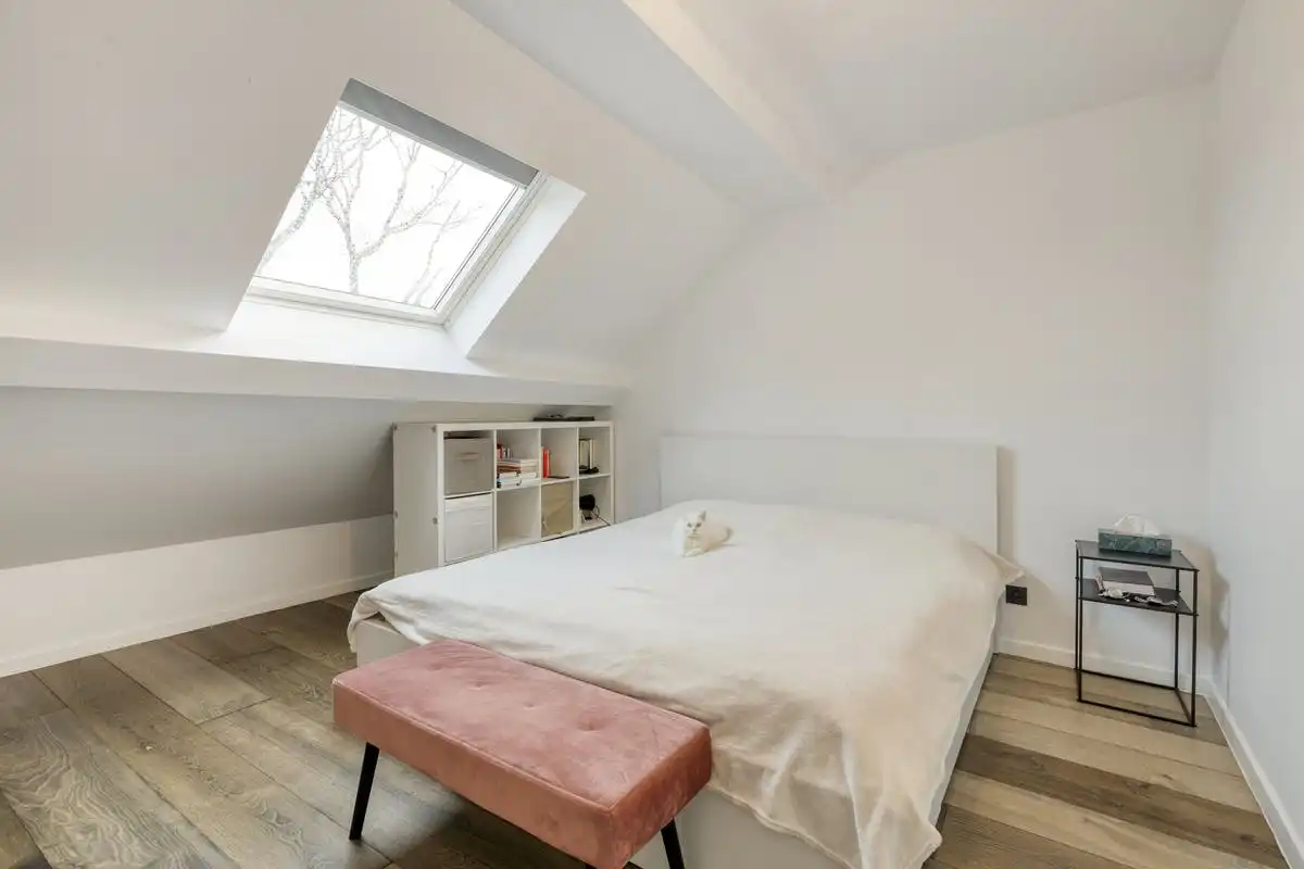 Instapklare halfopen woning te koop in Brugge met ruime tuin foto 15