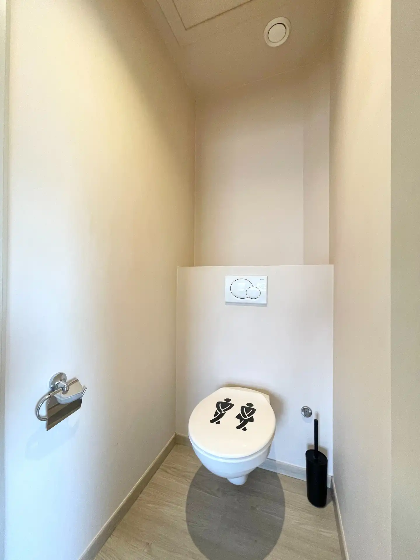 ENERGIEZUINIG GEBOUW MET 2 GROTE GARAGES - 553 M² foto 29