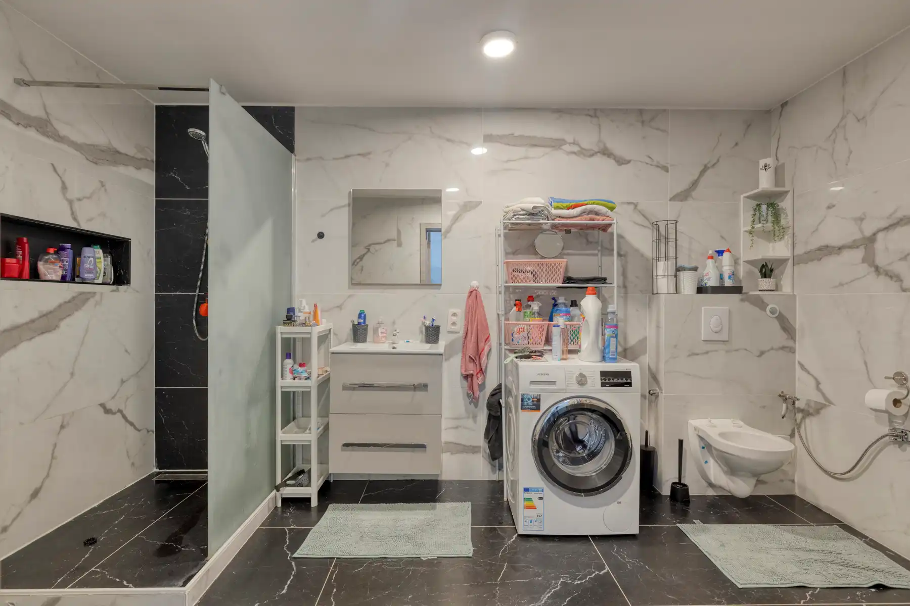 Ruime bel-etage met 4 slaapkamers en handelsruimte foto 15
