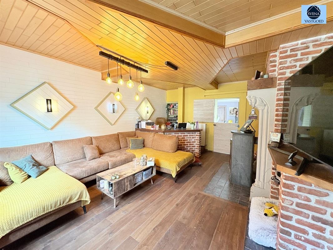 RUIME KARAKTERWONING MET GROENE OASE IN ZARLARDINGE foto 2