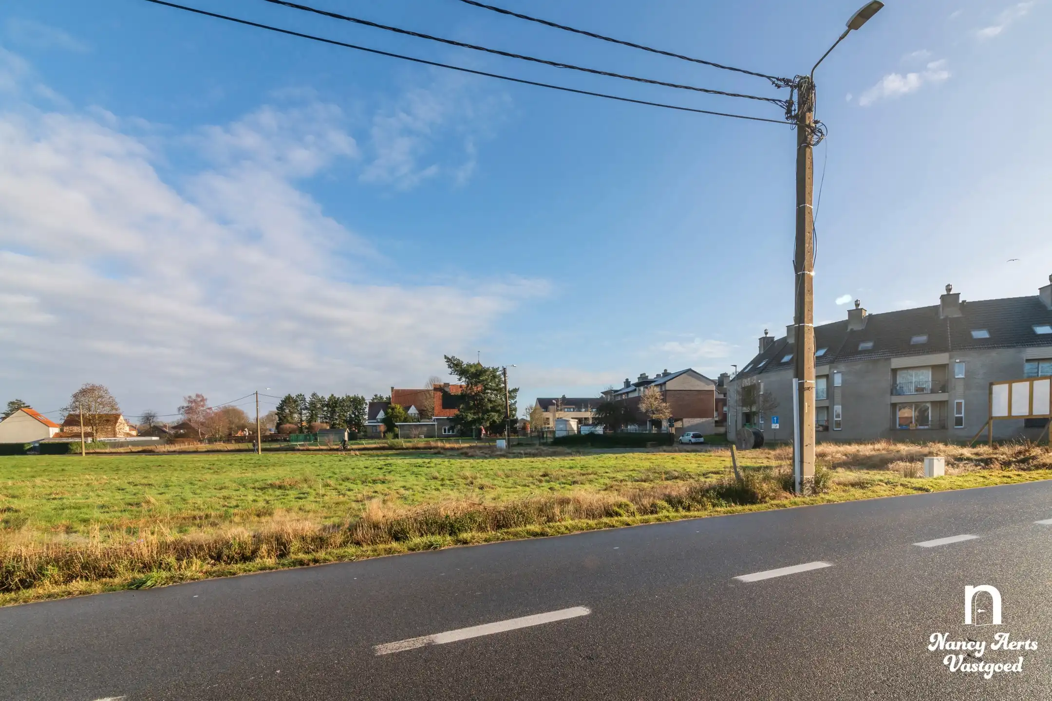 Ruim hoekperceel voor open bebouwing foto 3