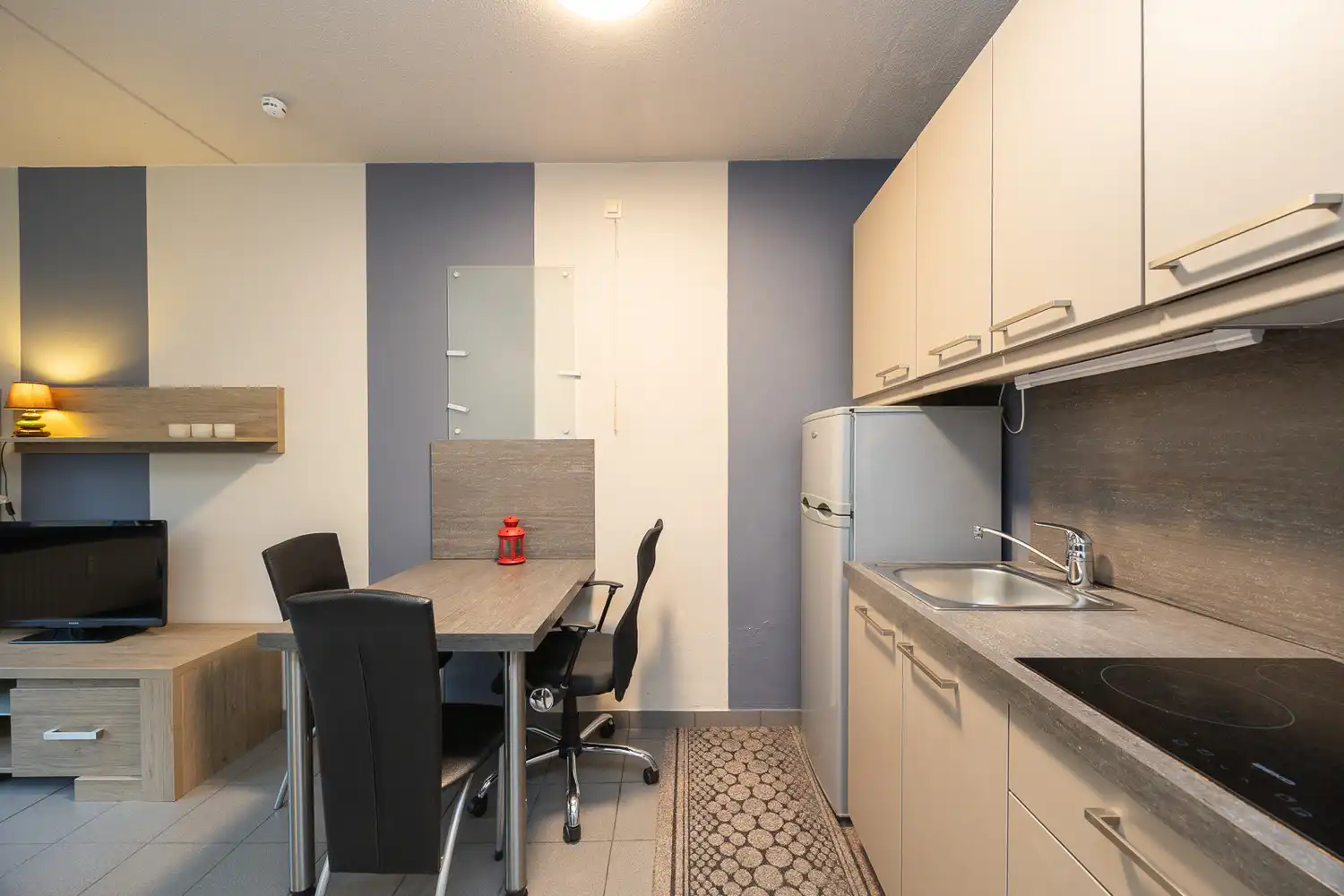 Instapklare en gemeubelde studio (30m²) op toplocatie aan het Harmoniepark - EPC B! foto 13