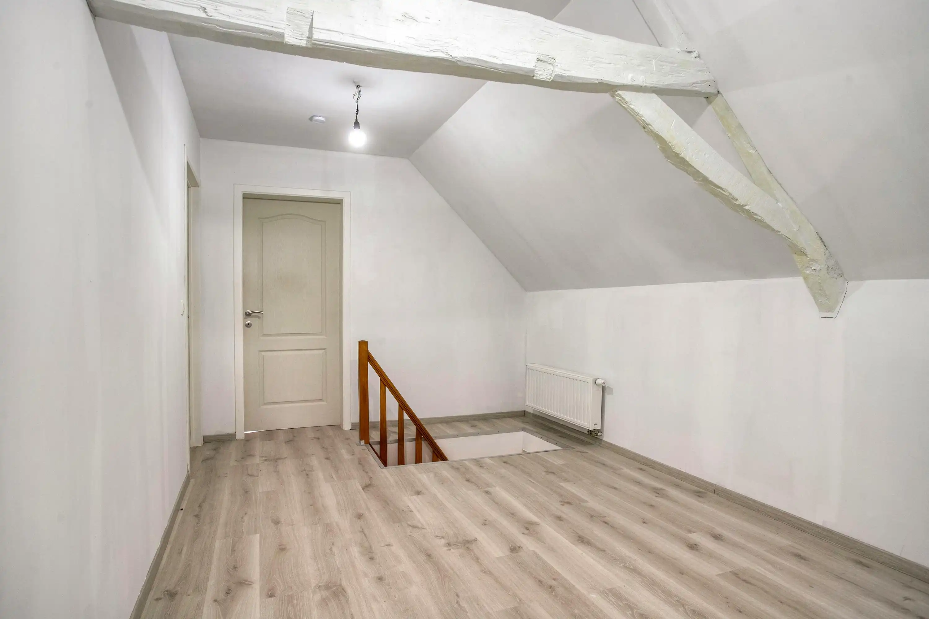 Gerenoveerde landelijke woning met 4 slaapkamers op 897 m². foto 23