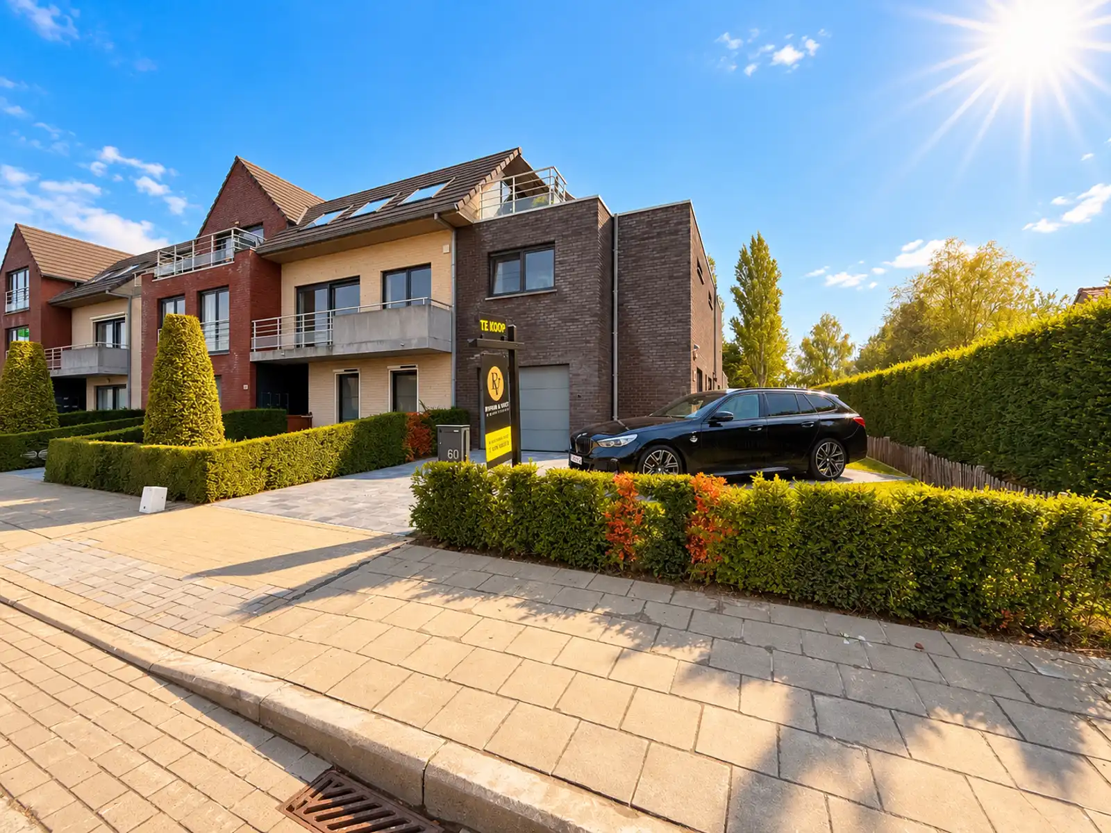 Instapklare woning (half open) met 3 slaapkamers en tuin foto 2