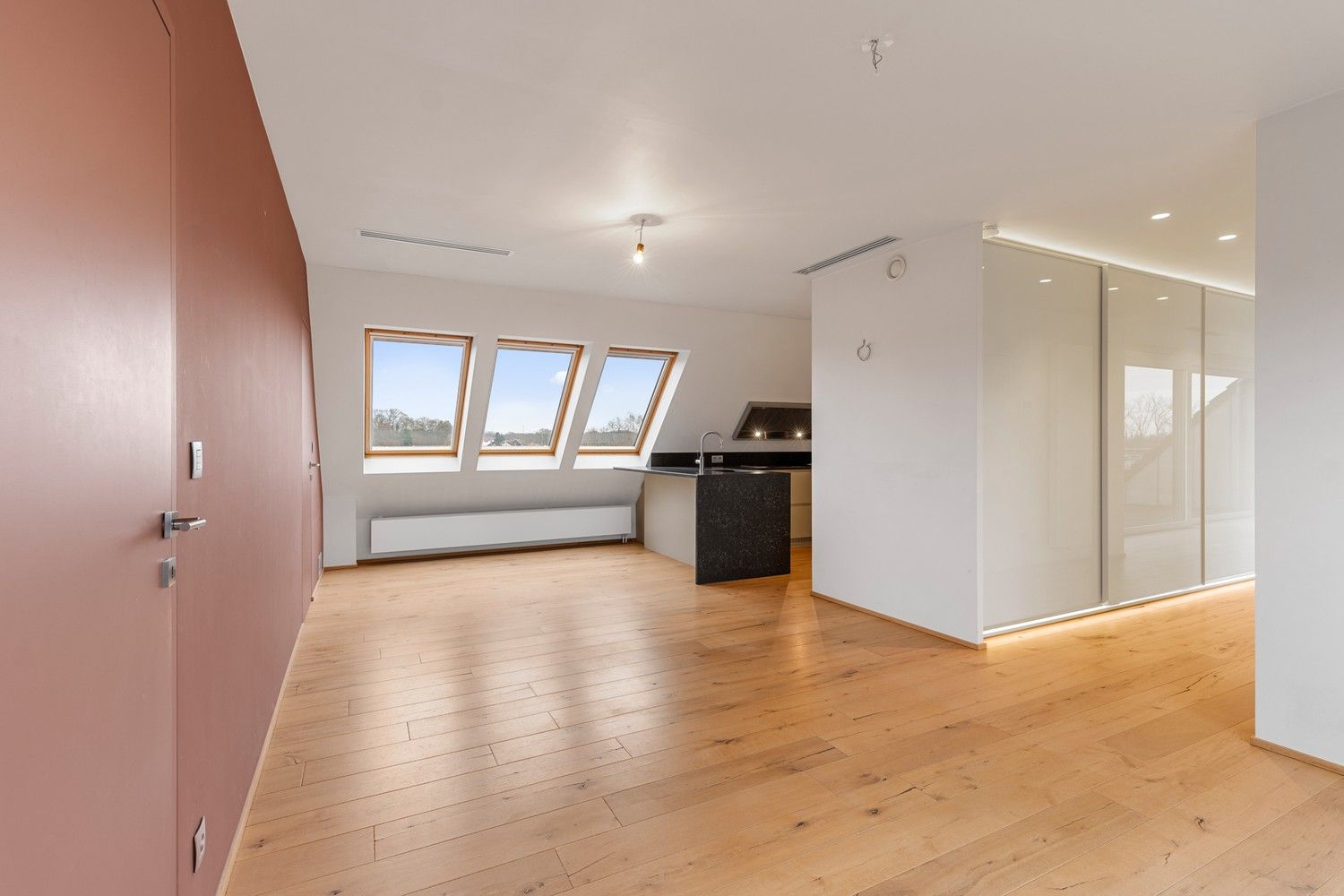 Zeldzaam penthouse met riante terrassen foto 8