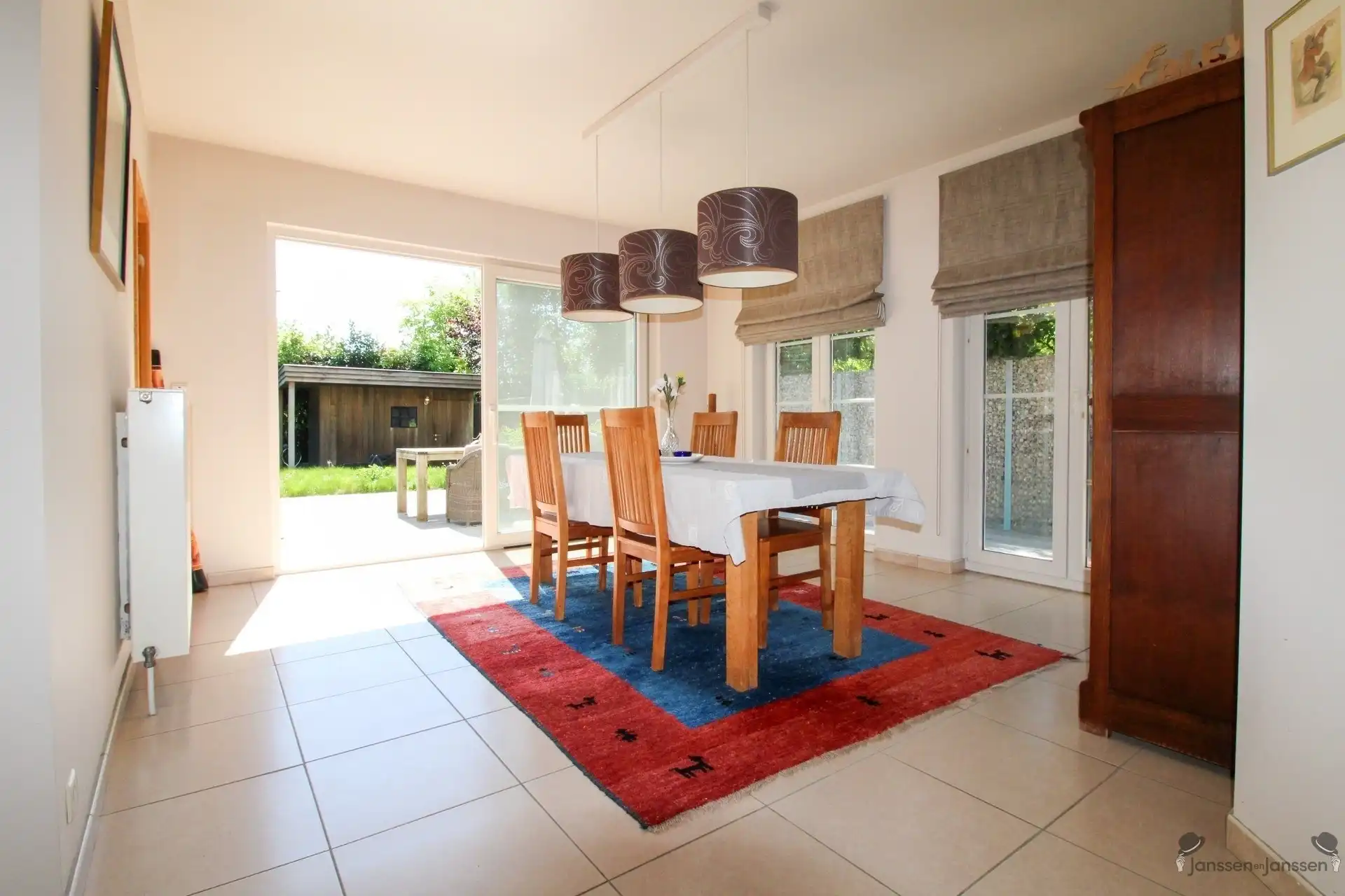 Ruime woning met 3 slpks, tuin en tuinberging foto 7