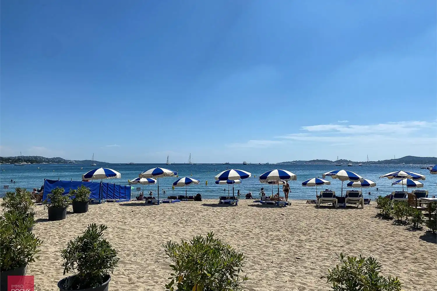 Charmante vakantiewoning met private aanlegplaats en zwembad te PORT GRIMAUD foto 5