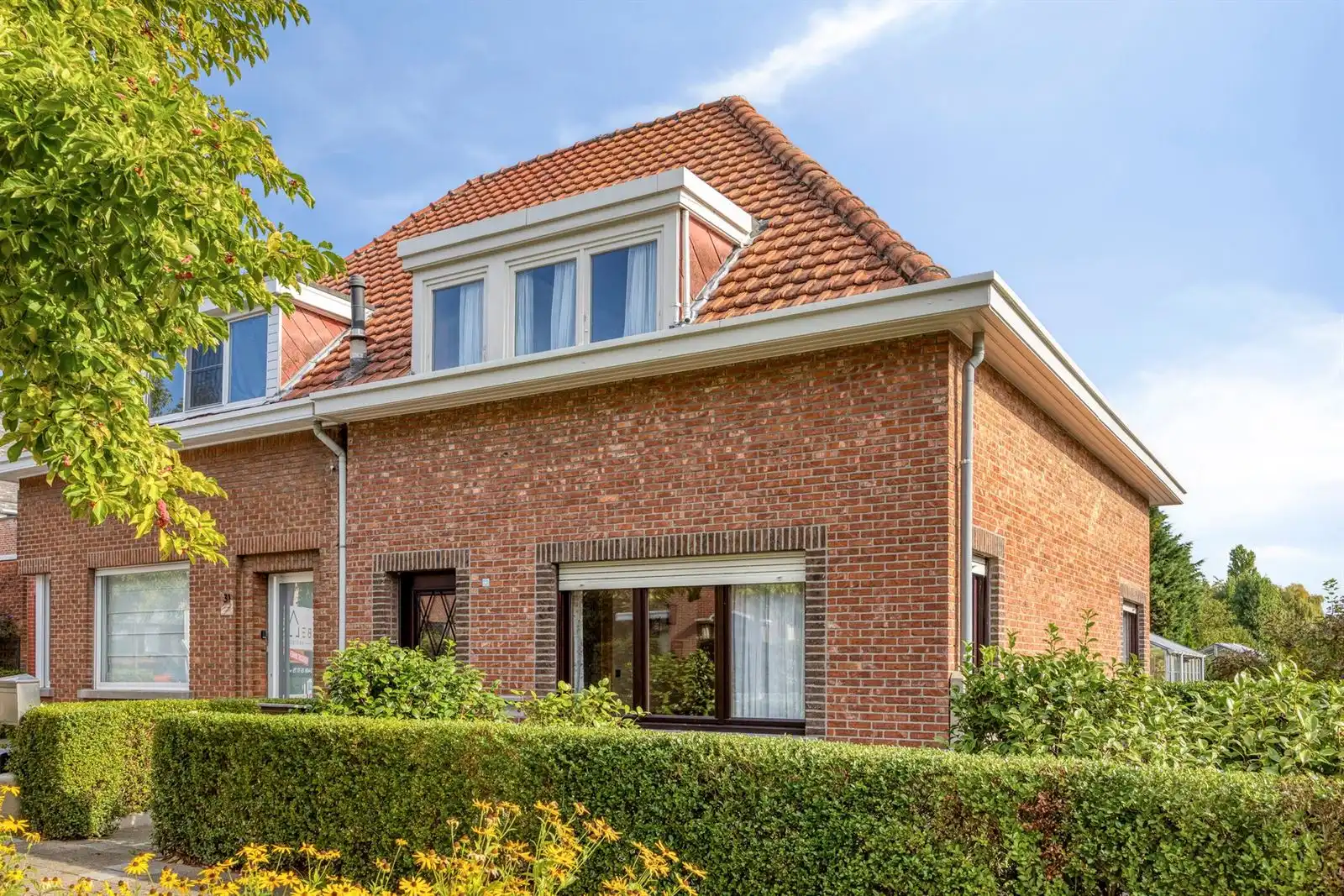 Hoofdfoto van de publicatie: Half open bebouwing nabij centrum Kontich