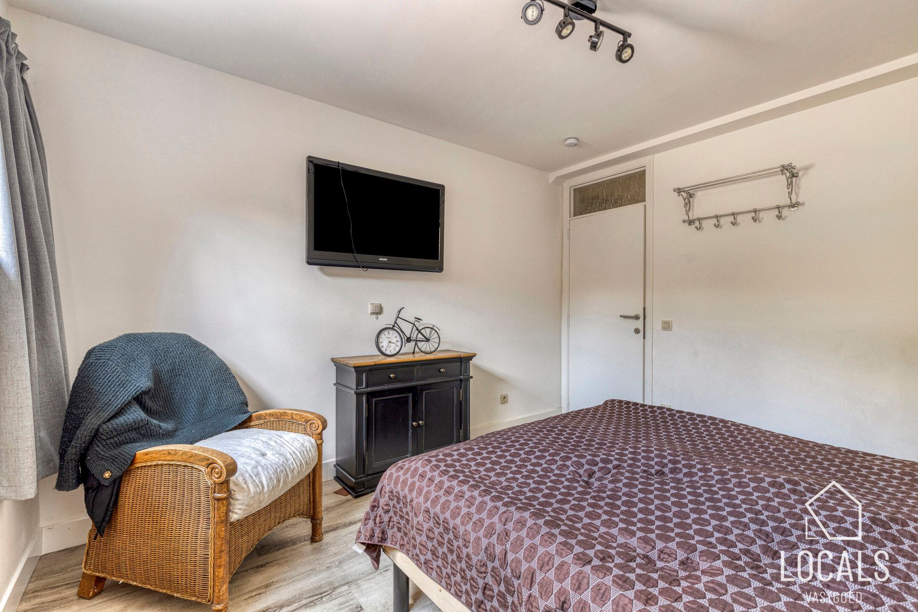 Appartement met garage, tuin en 2 slaapkamers op topligging foto 17