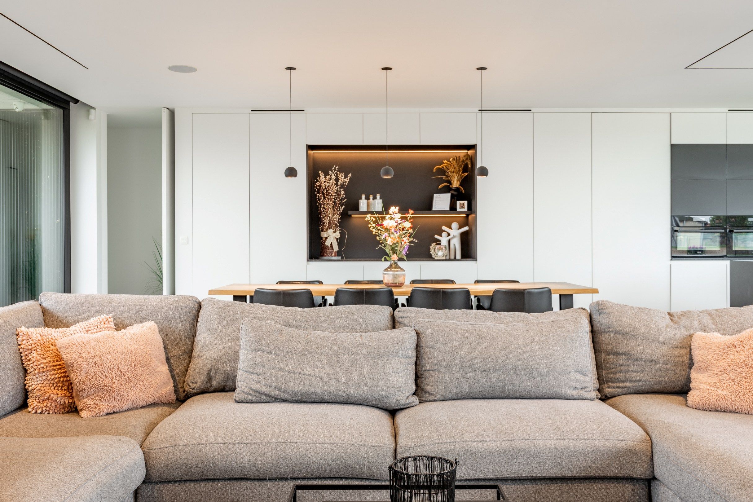 ARCHITECTURALE NIEUWBOUWVILLA OP RUIM LANDELIJK DOMEIN foto 6