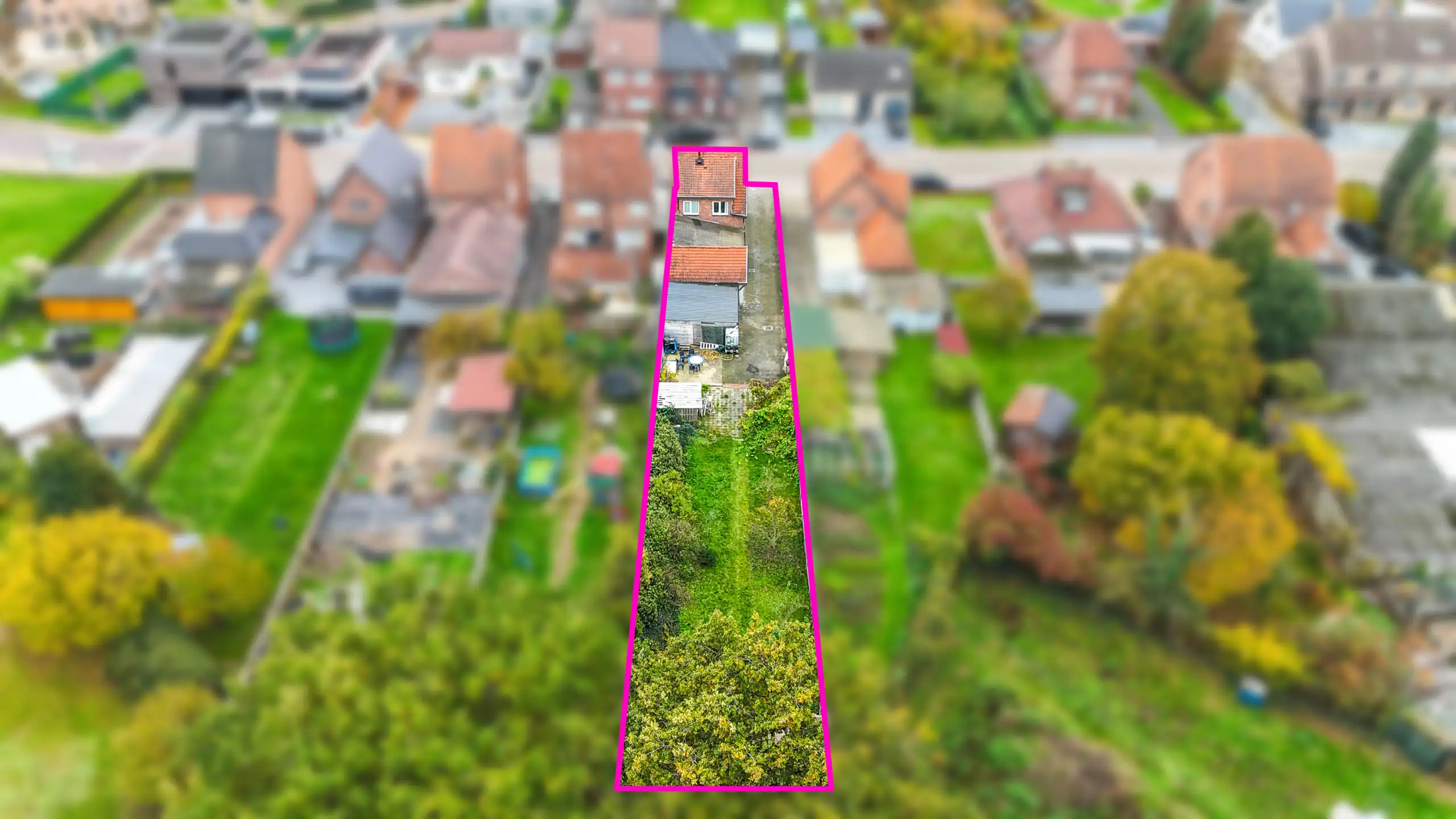 Half open gezinswoning, centraal gelegen, met 3 slaapkamers! foto 35