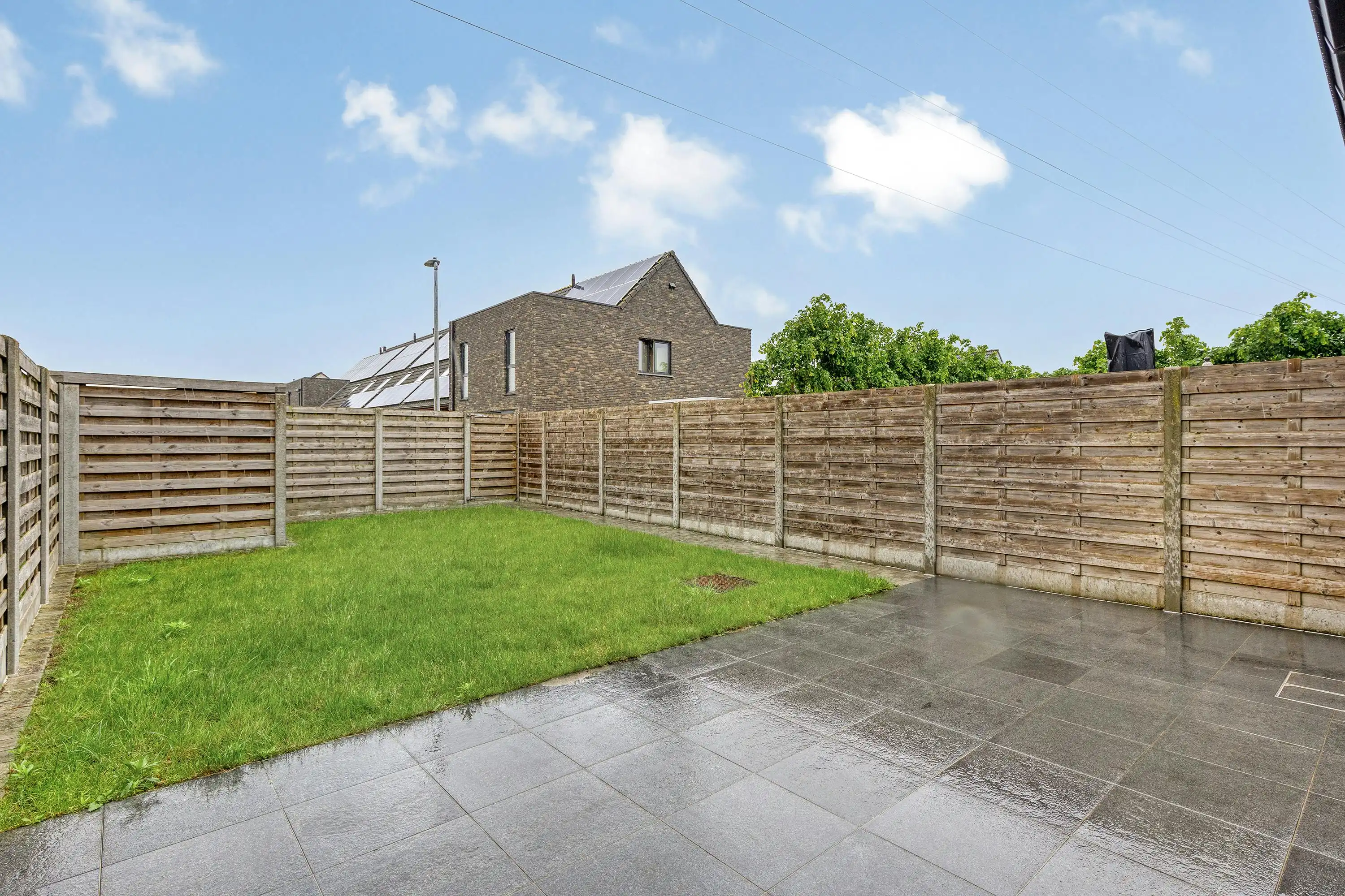 Instapklare en lichtrijke woning met tuin in Rumbeke te koop foto 20